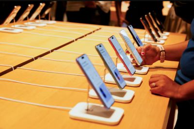 Индийские власти предлагают заставить производителей смартфонов раскрывать исходный код ПО