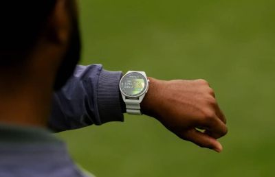 Garmin выпустила флагманские часы для гольфа Approach S72 с титановым безелем и GPS