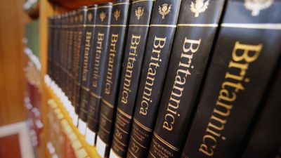 Encyclopedia Britannica и Merriam-Webster подали в суд на OpenAI за нарушение авторских прав и товарных знаков