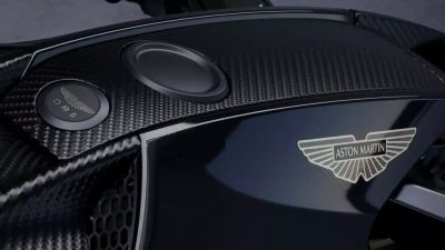 Aston Martin AMB 002 Roadster: теперь и для обычных дорог (но не для обычных кошельков)